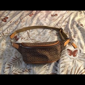 Coach Khaki Signature Waist Fanny Pack